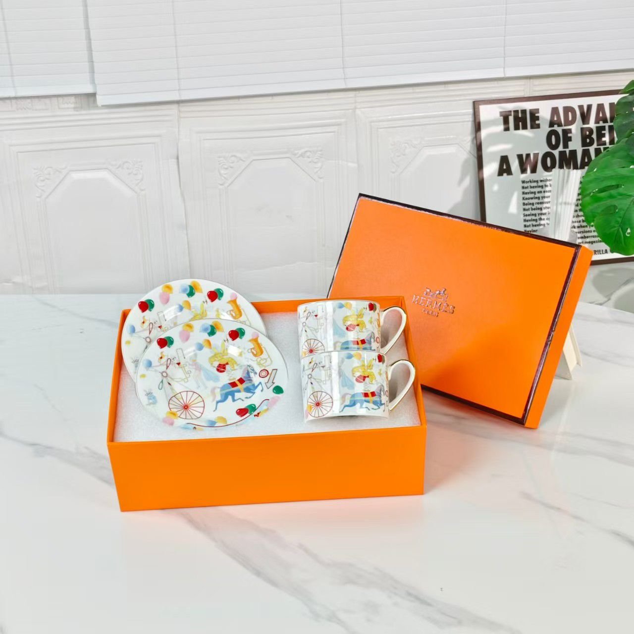 Hermes Tea set of two cups plus saucers